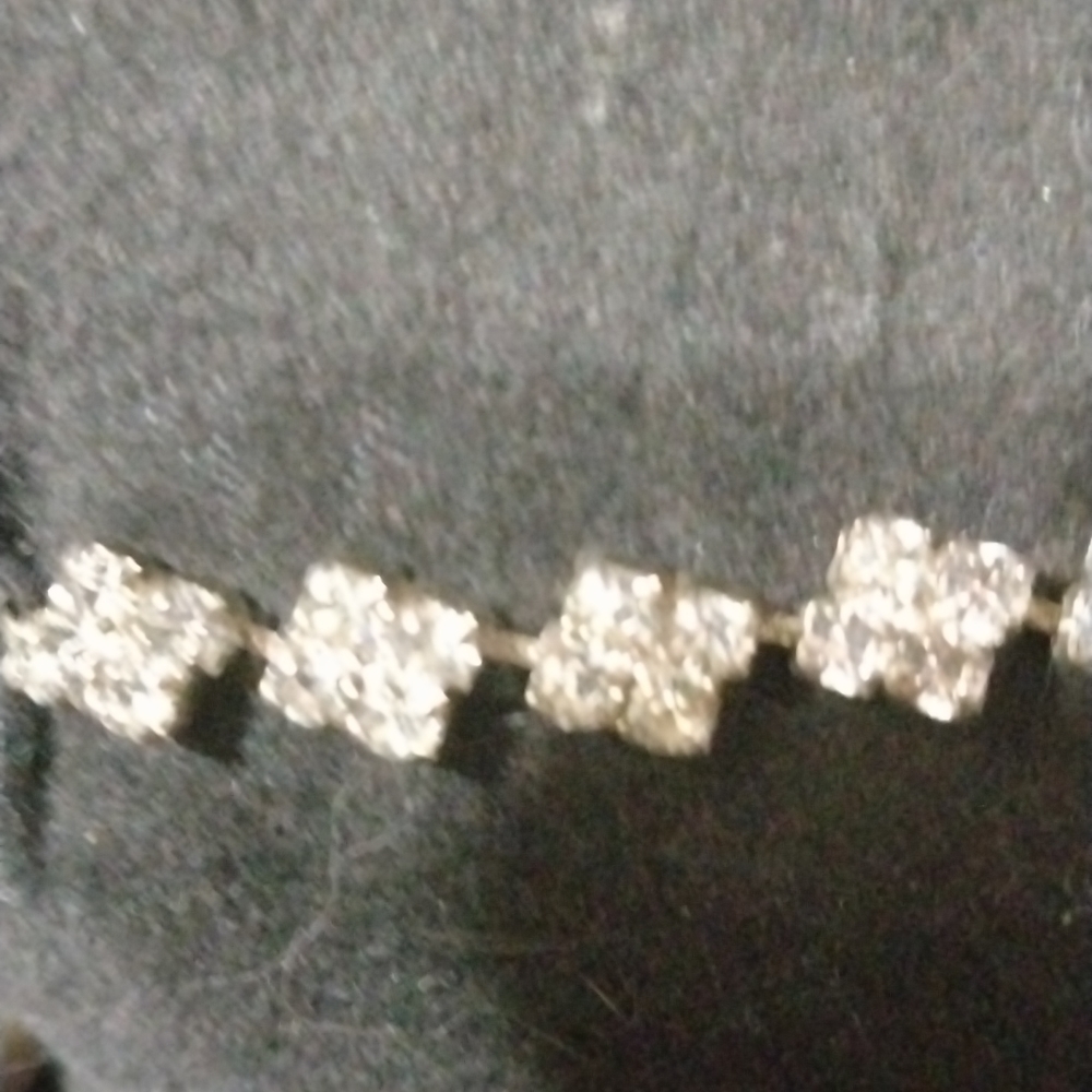 Petite Vintage 7" silver tone and rhinestone bracelet (sku 910) - Picture 3 of 8